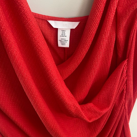 HM red dress - Picture 2 of 4